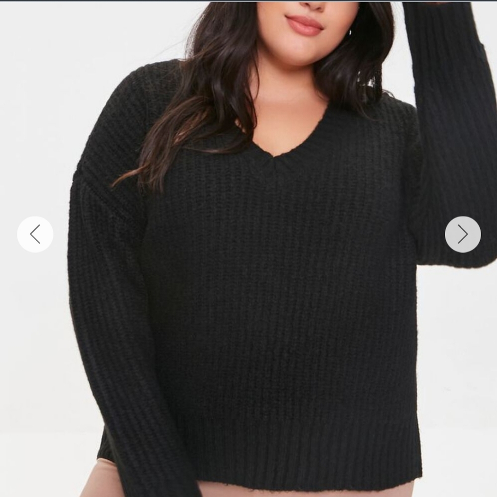 Black V neck Plus size sweater